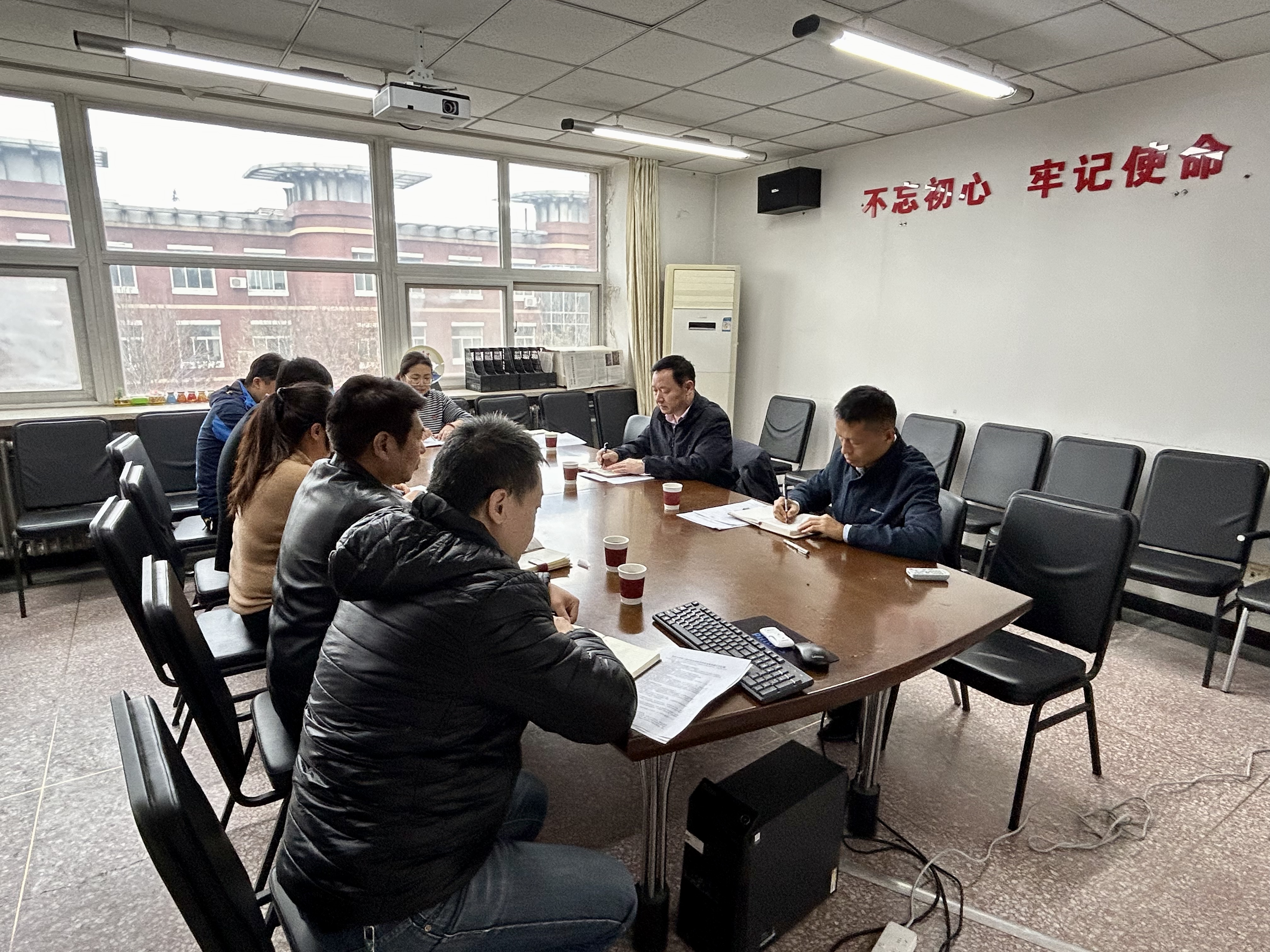 學校黨委副書記周洪生書記調研推進樣板支部黨建品牌建設工作 學校黨委副書記周洪生書記調研推進樣板支部黨建品牌建設工作